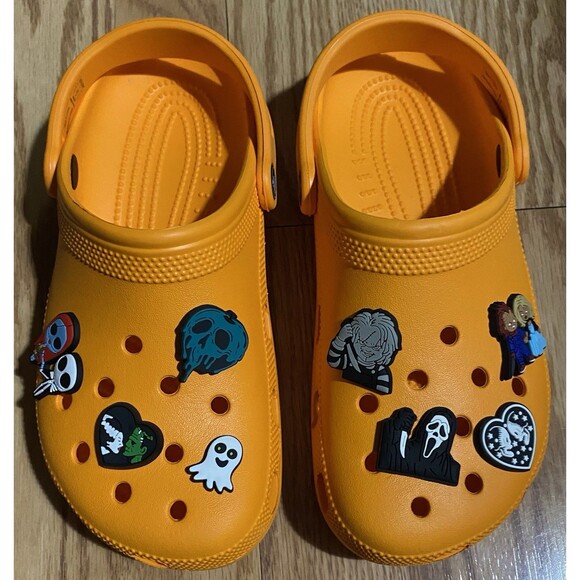 Halloween Crocs Orange M6/W8 Scream Chucky Skellington Frankenstein Skulls - Picture 1 of 16